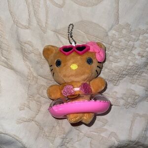 Hello kitty plush keychain/ purse charm🐱🩷